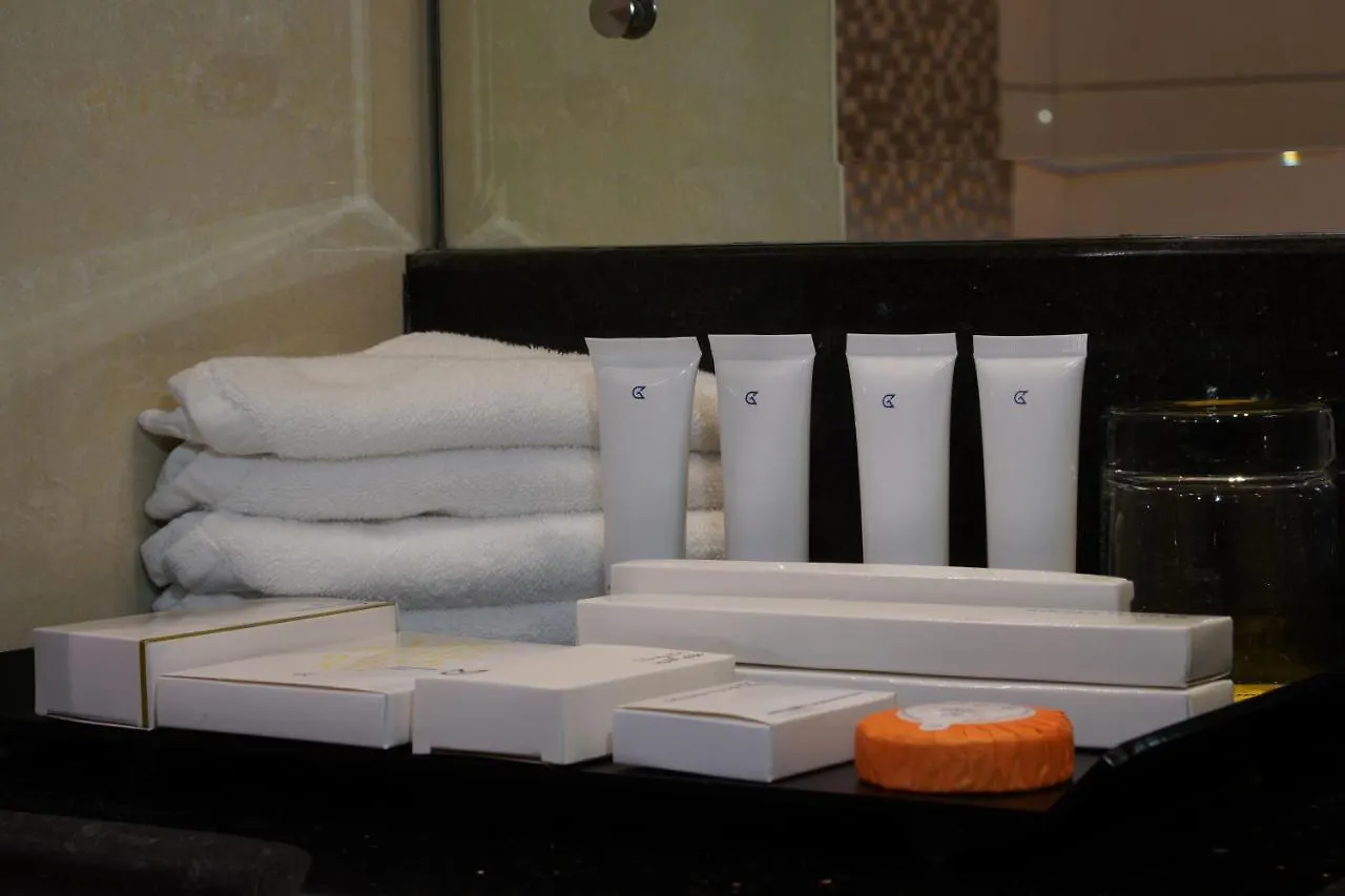 Hotel Golden Tulip Downtown Abu Dabi