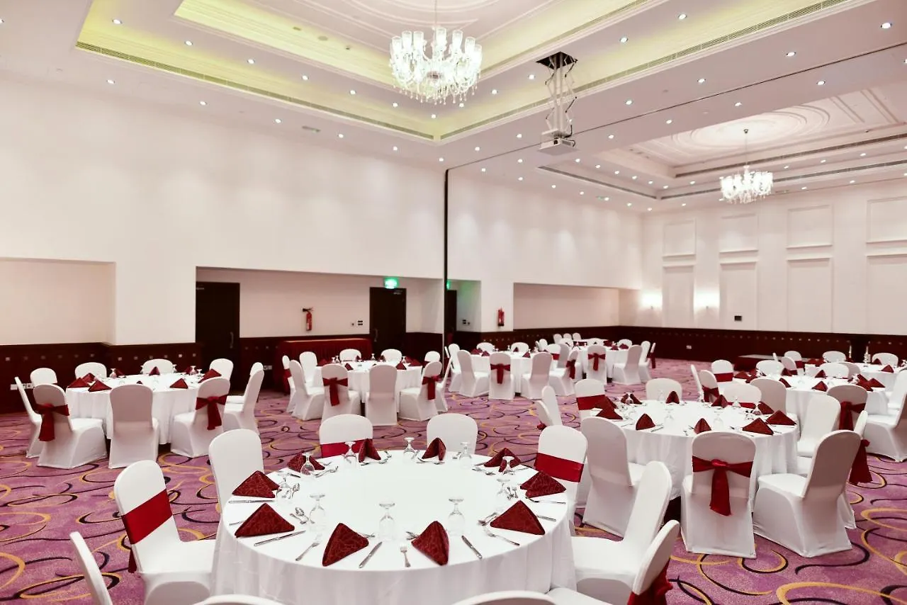 מלון Golden Tulip Downtown אבו דאבי